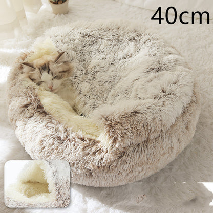 Snuggle Safari: The Ultimate Furry Fortress for Your Frosty Feline and Canine!