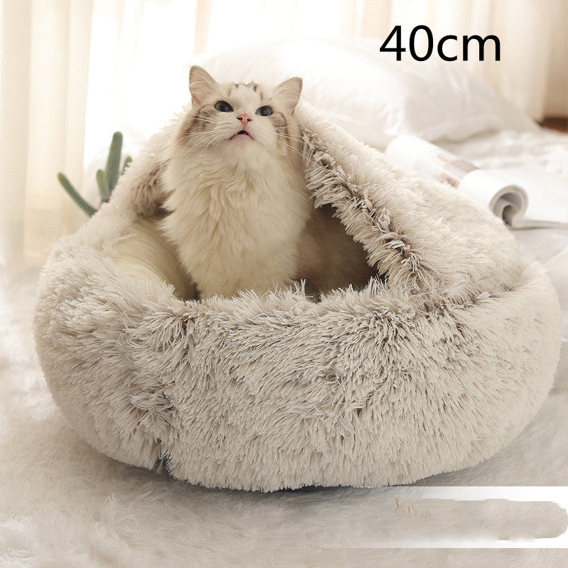 Snuggle Safari: The Ultimate Furry Fortress for Your Frosty Feline and Canine!