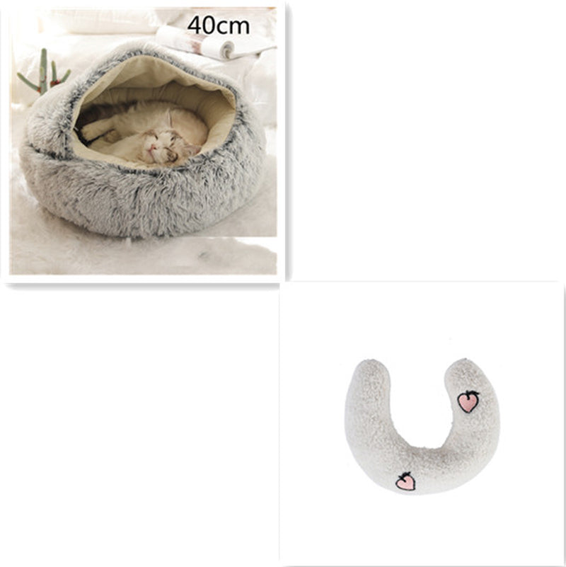 Snuggle Safari: The Ultimate Furry Fortress for Your Frosty Feline and Canine!