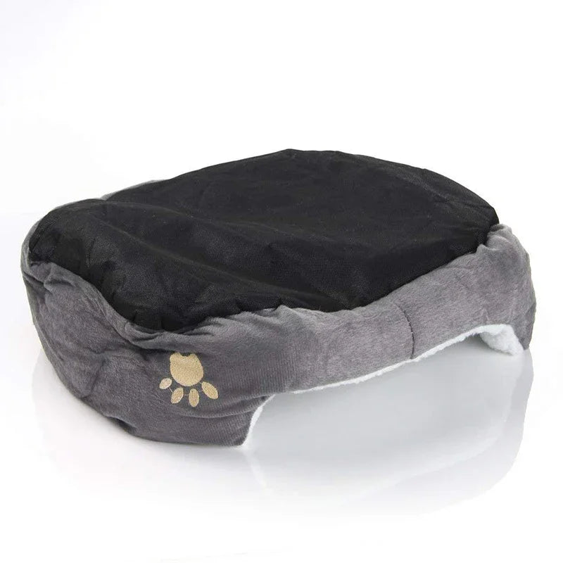 Paw-sitively Plush Pet Hangout: The Cozy Cave for Spoiled Puppies and Royal Kitties!
