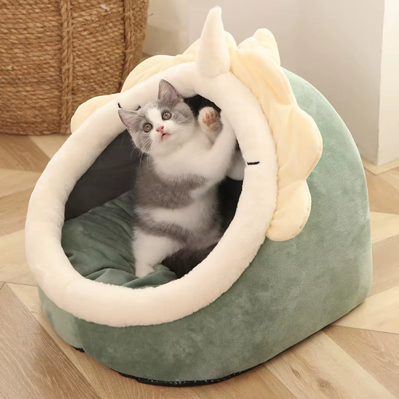 The Purr-fect Snooze Zone: The Foldable Feline Fortress for Dreamy Cats and Snuggly Small Dogs!